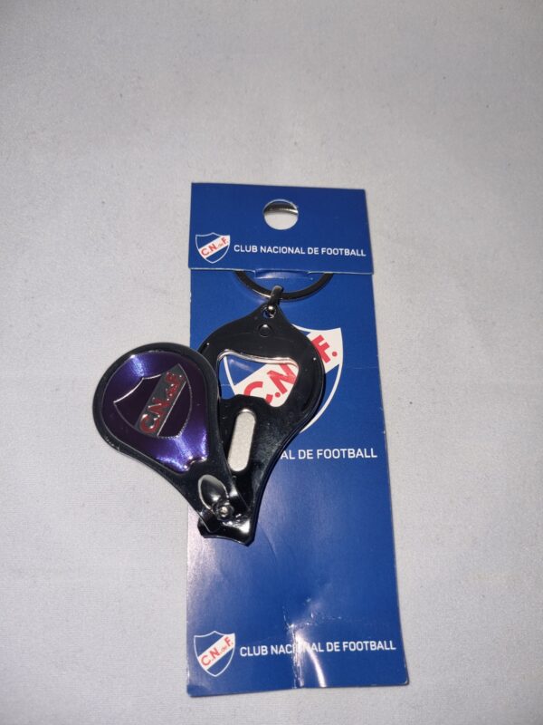 DESTAPADOR Y CORTA UÑAS NACIONAL